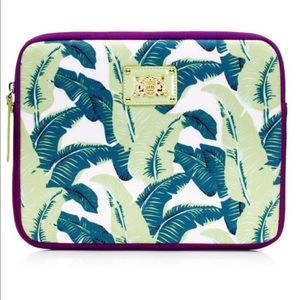 HOST PICK 9/3! 🎉 Juicy Couture // green leaf & purple iPad case 💚💜